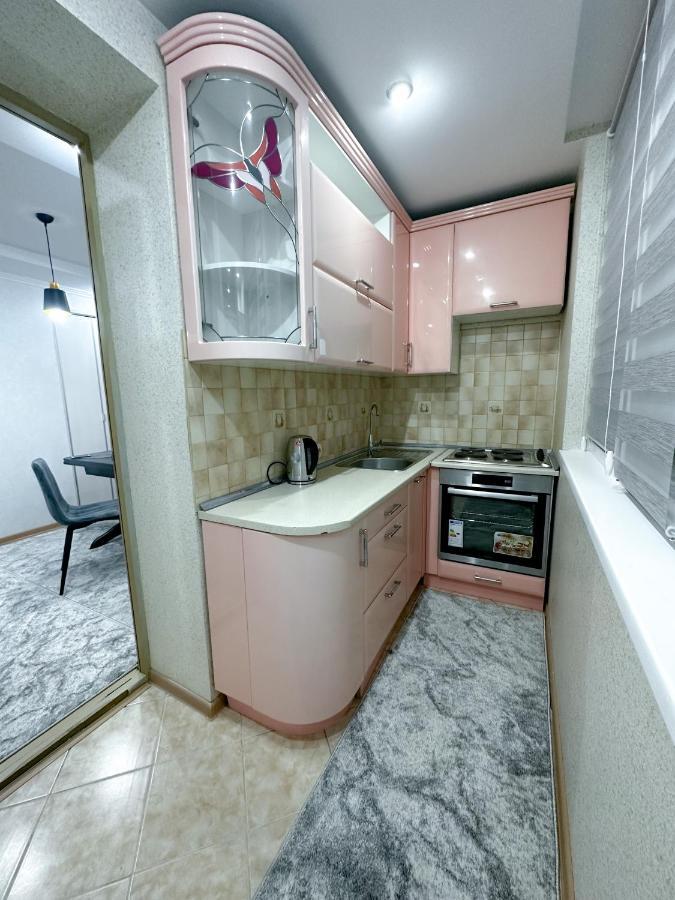 Grandstay Apartments Chisinau Bagian luar foto